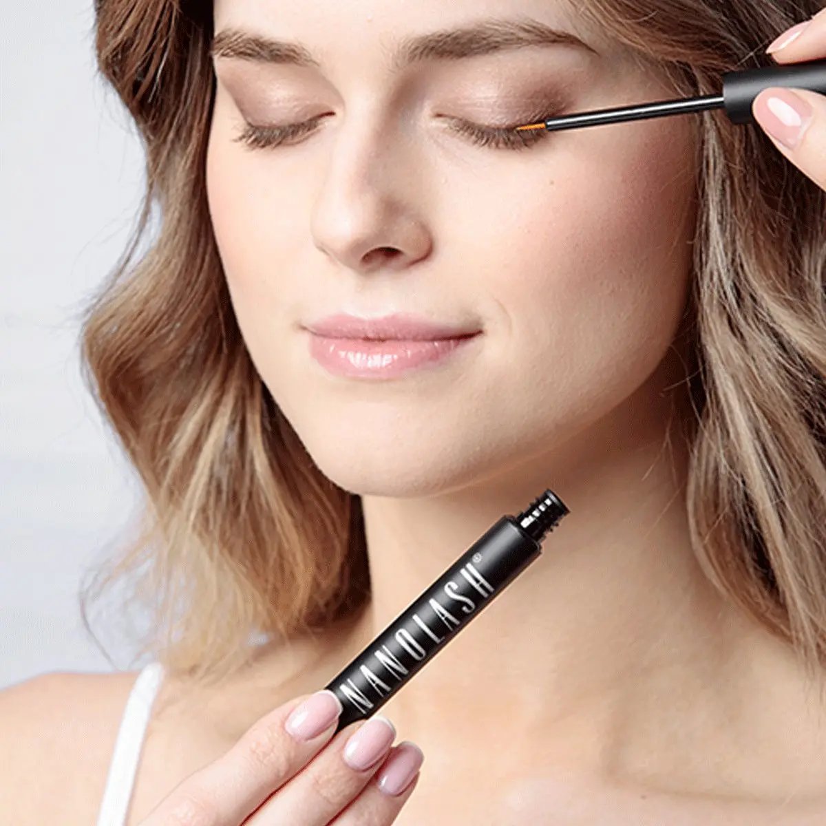 Lash serum applicator